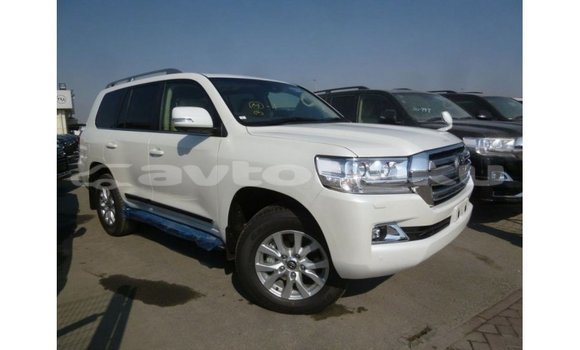 Buy Import Toyota Land Cruiser White Car in Import - Dubai in Abseron Buy Import Toyota Land Cruiser White Car in Import - Dubai in Abseron