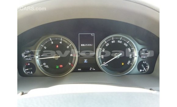 Buy Import Toyota Land Cruiser White Car in Import - Dubai in Abseron Buy Import Toyota Land Cruiser White Car in Import - Dubai in Abseron