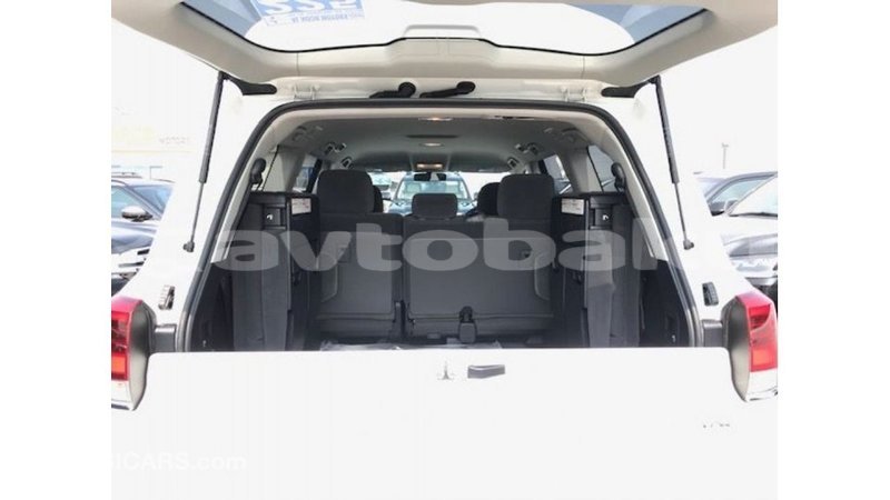 Big with watermark toyota land cruiser abseron import dubai 2709