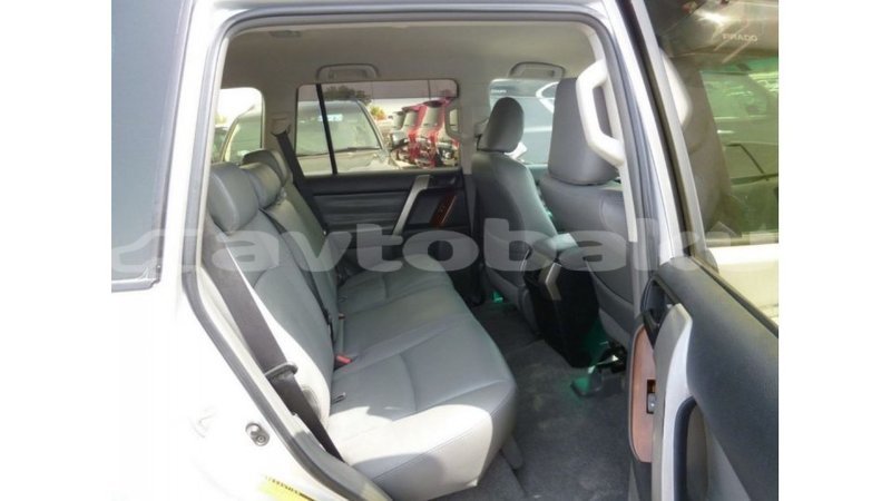 Big with watermark toyota prado abseron import dubai 2713