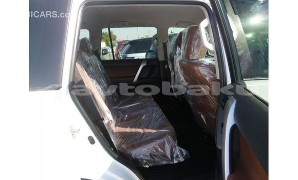 Buy Import Toyota Prado White Car in Import - Dubai in Abseron Buy Import Toyota Prado White Car in Import - Dubai in Abseron