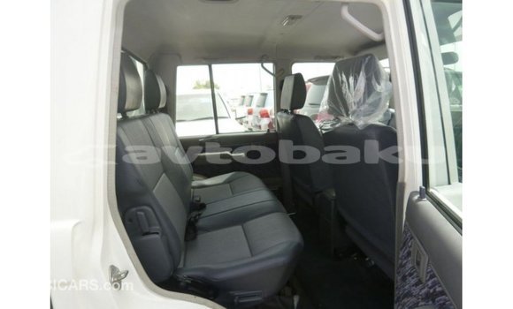 Buy Import Toyota Land Cruiser White Car in Import - Dubai in Abseron Buy Import Toyota Land Cruiser White Car in Import - Dubai in Abseron