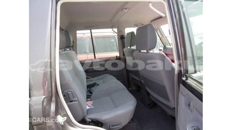 Big with watermark toyota land cruiser abseron import dubai 2716