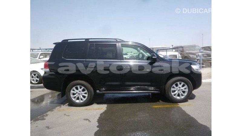 Big with watermark toyota land cruiser abseron import dubai 2718