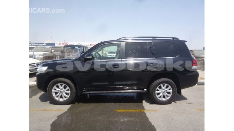 Big with watermark toyota land cruiser abseron import dubai 2718