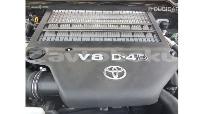 Big with watermark toyota land cruiser abseron import dubai 2718