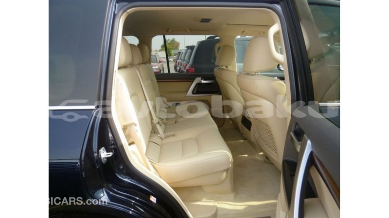 Big with watermark toyota land cruiser abseron import dubai 2719