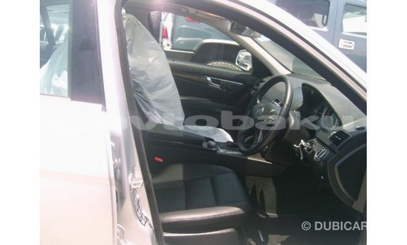 Buy Import Mercedes-Benz 190 Other Car in Import - Dubai in Abseron Buy Import Mercedes-Benz 190 Other Car in Import - Dubai in Abseron