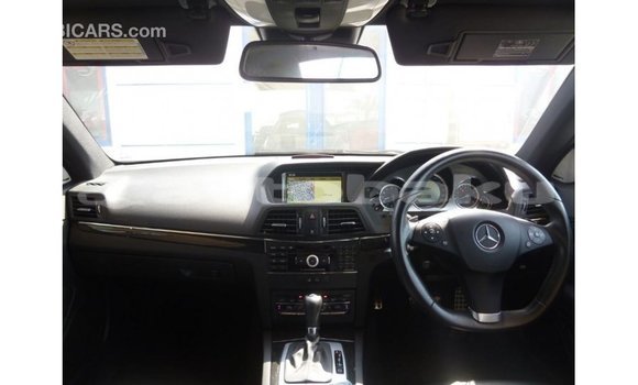 Buy Import Mercedes-Benz 190 Other Car in Import - Dubai in Abseron Buy Import Mercedes-Benz 190 Other Car in Import - Dubai in Abseron