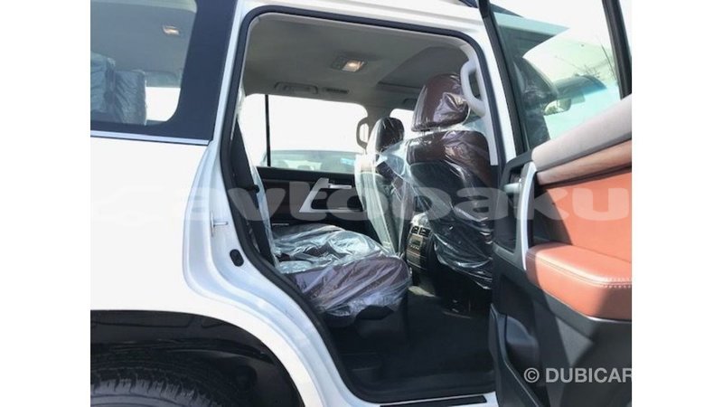 Big with watermark toyota land cruiser abseron import dubai 2727