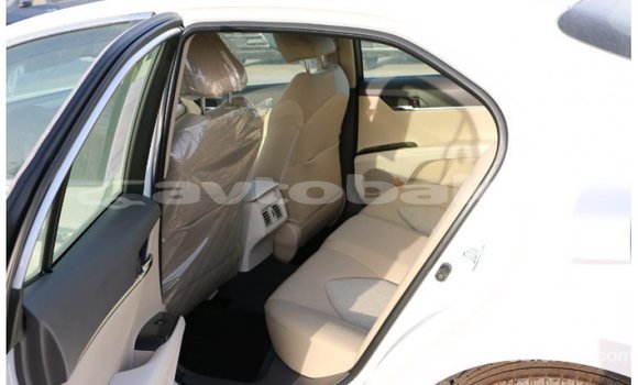 Buy Import Toyota Camry White Car in Import - Dubai in Abseron Buy Import Toyota Camry White Car in Import - Dubai in Abseron