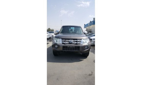 Buy Import Mitsubishi Pajero Brown Car in Import - Dubai in Abseron Buy Import Mitsubishi Pajero Brown Car in Import - Dubai in Abseron