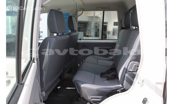 Buy Import Toyota Land Cruiser White Car in Import - Dubai in Abseron Buy Import Toyota Land Cruiser White Car in Import - Dubai in Abseron