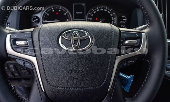 Buy Import Toyota Land Cruiser White Car in Import - Dubai in Abseron Buy Import Toyota Land Cruiser White Car in Import - Dubai in Abseron