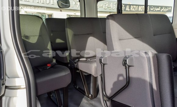 Buy Import Toyota Hiace White Car in Import - Dubai in Abseron Buy Import Toyota Hiace White Car in Import - Dubai in Abseron
