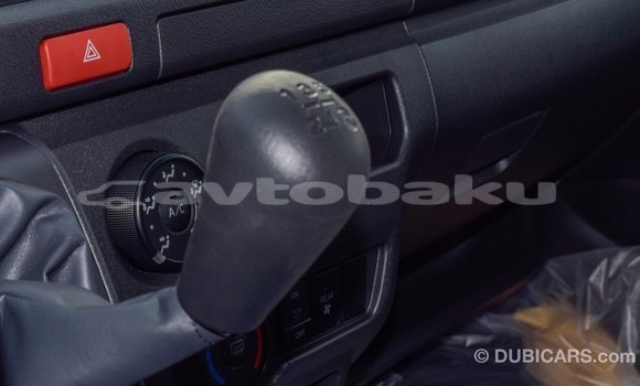 Buy Import Toyota Hiace White Car in Import - Dubai in Abseron Buy Import Toyota Hiace White Car in Import - Dubai in Abseron