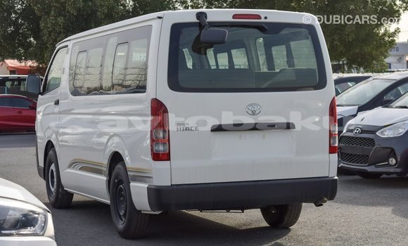 Buy Import Toyota Hiace White Car in Import - Dubai in Abseron Buy Import Toyota Hiace White Car in Import - Dubai in Abseron