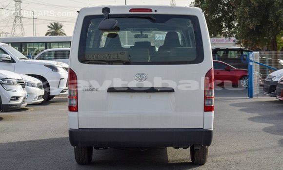 Buy Import Toyota Hiace White Car in Import - Dubai in Abseron Buy Import Toyota Hiace White Car in Import - Dubai in Abseron