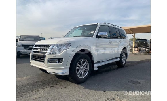 Buy Import Mitsubishi Pajero White Car in Import - Dubai in Abseron Buy Import Mitsubishi Pajero White Car in Import - Dubai in Abseron