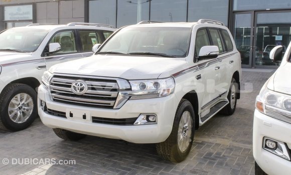 Buy Import Toyota Land Cruiser White Car in Import - Dubai in Abseron Buy Import Toyota Land Cruiser White Car in Import - Dubai in Abseron