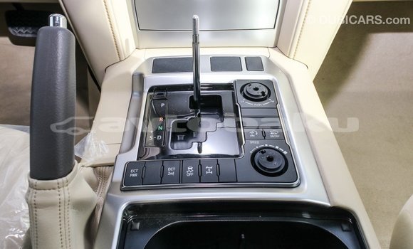 Buy Import Toyota Land Cruiser White Car in Import - Dubai in Abseron Buy Import Toyota Land Cruiser White Car in Import - Dubai in Abseron