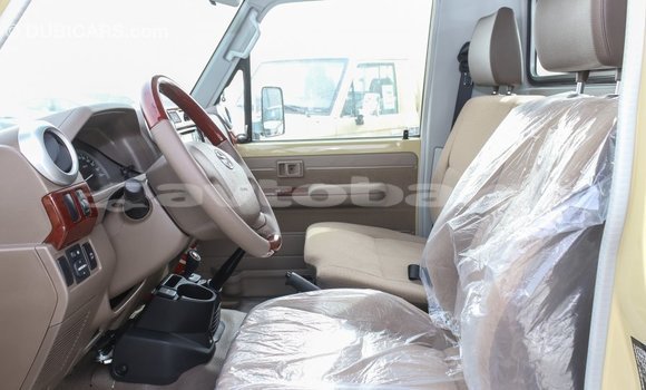 Buy Import Toyota Land Cruiser Beige Car in Import - Dubai in Abseron Buy Import Toyota Land Cruiser Beige Car in Import - Dubai in Abseron