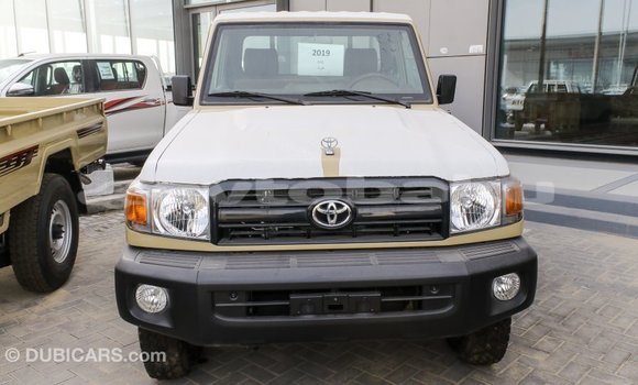 Buy Import Toyota Land Cruiser Beige Car in Import - Dubai in Abseron Buy Import Toyota Land Cruiser Beige Car in Import - Dubai in Abseron