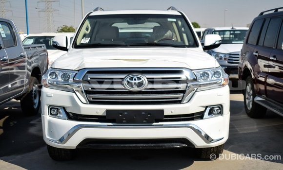 Buy Import Toyota Land Cruiser White Car in Import - Dubai in Abseron Buy Import Toyota Land Cruiser White Car in Import - Dubai in Abseron