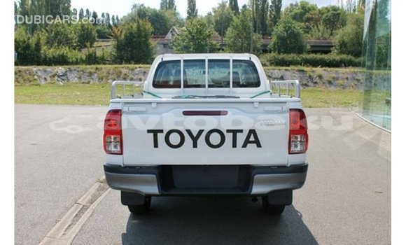 Buy Import Toyota Hilux White Car in Import - Dubai in Abseron Buy Import Toyota Hilux White Car in Import - Dubai in Abseron