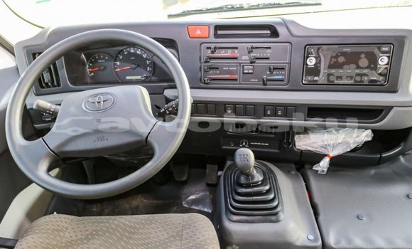 Buy Import Toyota Coaster White Car in Import - Dubai in Abseron Buy Import Toyota Coaster White Car in Import - Dubai in Abseron