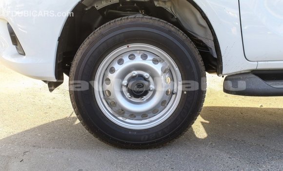 Buy Import Toyota Hilux White Car in Import - Dubai in Abseron Buy Import Toyota Hilux White Car in Import - Dubai in Abseron