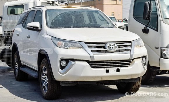 Buy Import Toyota Fortuner White Car in Import - Dubai in Abseron Buy Import Toyota Fortuner White Car in Import - Dubai in Abseron