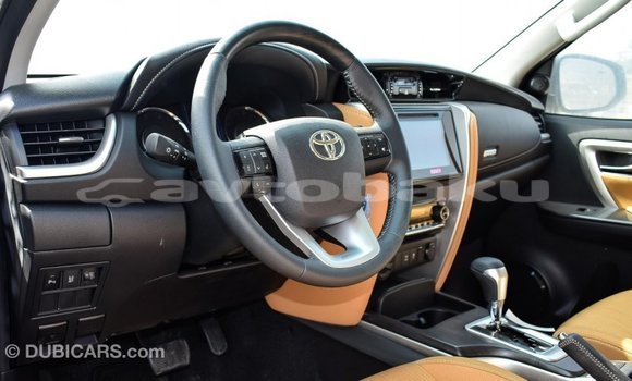 Buy Import Toyota Fortuner White Car in Import - Dubai in Abseron Buy Import Toyota Fortuner White Car in Import - Dubai in Abseron