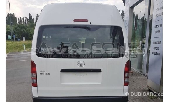 Buy Import Toyota Hiace White Car in Import - Dubai in Abseron Buy Import Toyota Hiace White Car in Import - Dubai in Abseron