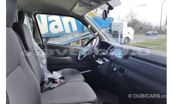 Buy Import Toyota Hiace White Car in Import - Dubai in Abseron Buy Import Toyota Hiace White Car in Import - Dubai in Abseron