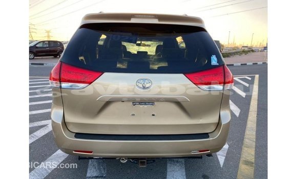 Buy Import Toyota Sienna Other Car in Import - Dubai in Abseron Buy Import Toyota Sienna Other Car in Import - Dubai in Abseron