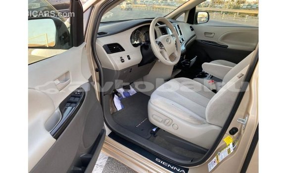 Buy Import Toyota Sienna Other Car in Import - Dubai in Abseron Buy Import Toyota Sienna Other Car in Import - Dubai in Abseron