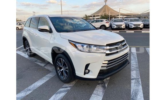 Buy Import Toyota Highlander White Car in Import - Dubai in Abseron Buy Import Toyota Highlander White Car in Import - Dubai in Abseron