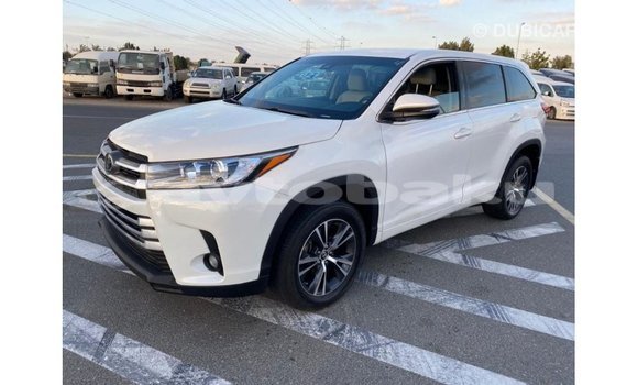 Buy Import Toyota Highlander White Car in Import - Dubai in Abseron Buy Import Toyota Highlander White Car in Import - Dubai in Abseron