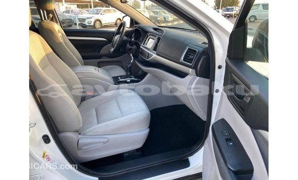 Buy Import Toyota Highlander White Car in Import - Dubai in Abseron Buy Import Toyota Highlander White Car in Import - Dubai in Abseron