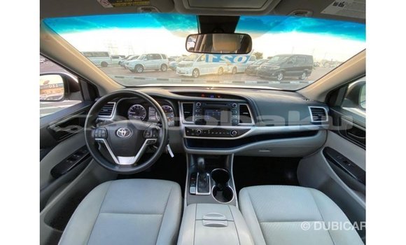 Buy Import Toyota Highlander White Car in Import - Dubai in Abseron Buy Import Toyota Highlander White Car in Import - Dubai in Abseron