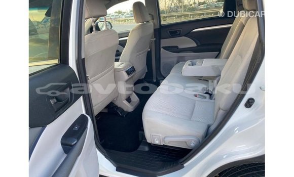 Buy Import Toyota Highlander White Car in Import - Dubai in Abseron Buy Import Toyota Highlander White Car in Import - Dubai in Abseron