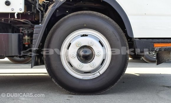 Buy Import Mitsubishi Carisma White Car in Import - Dubai in Abseron