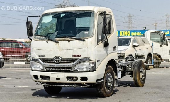 Buy Import Hino 300 Series White Truck in Import - Dubai in Abseron Buy Import Hino 300 Series White Truck in Import - Dubai in Abseron