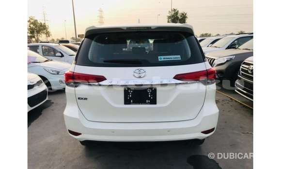 Buy Import Toyota Fortuner White Car in Import - Dubai in Abseron Buy Import Toyota Fortuner White Car in Import - Dubai in Abseron