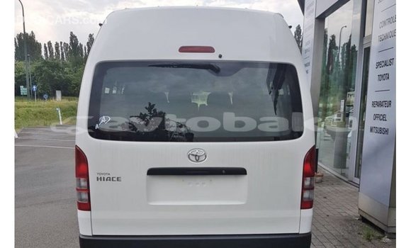 Buy Import Toyota Hiace White Car in Import - Dubai in Abseron Buy Import Toyota Hiace White Car in Import - Dubai in Abseron
