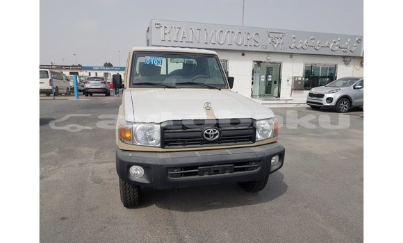 Buy Import Toyota Land Cruiser Beige Car in Import - Dubai in Abseron Buy Import Toyota Land Cruiser Beige Car in Import - Dubai in Abseron