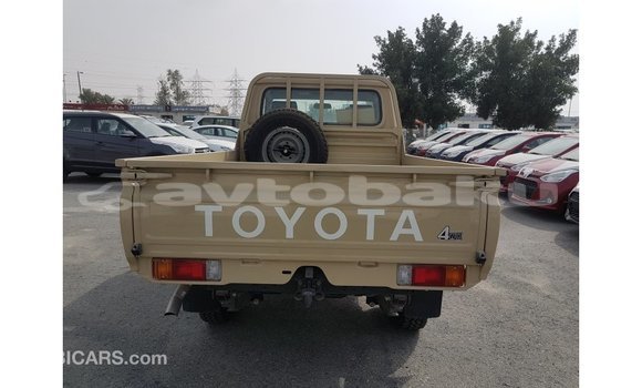 Buy Import Toyota Land Cruiser Beige Car in Import - Dubai in Abseron Buy Import Toyota Land Cruiser Beige Car in Import - Dubai in Abseron