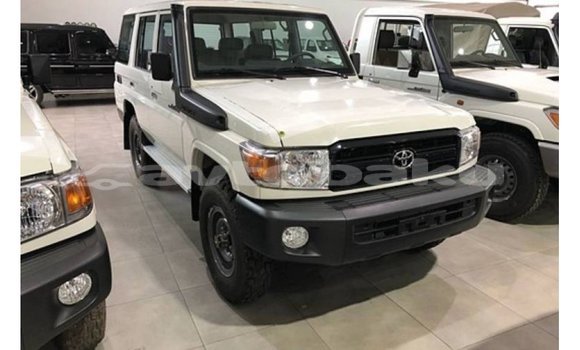 Buy Import Toyota Land Cruiser White Car in Import - Dubai in Abseron Buy Import Toyota Land Cruiser White Car in Import - Dubai in Abseron