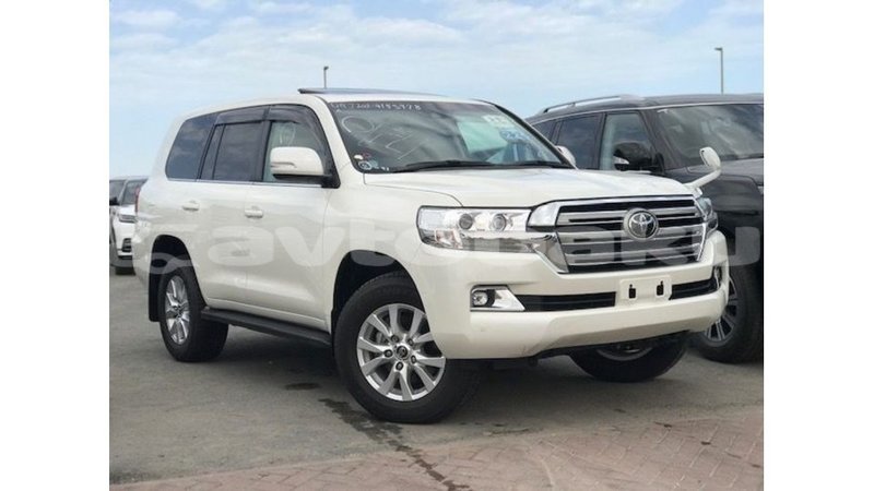 Big with watermark toyota land cruiser abseron import dubai 2898